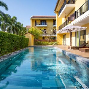 Twin Room Pool View